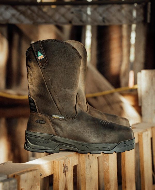 Men's CSA Flatland Pull-On Waterproof Work Boot INT MET (Carbon Toe)  |  Dark Brown/Black