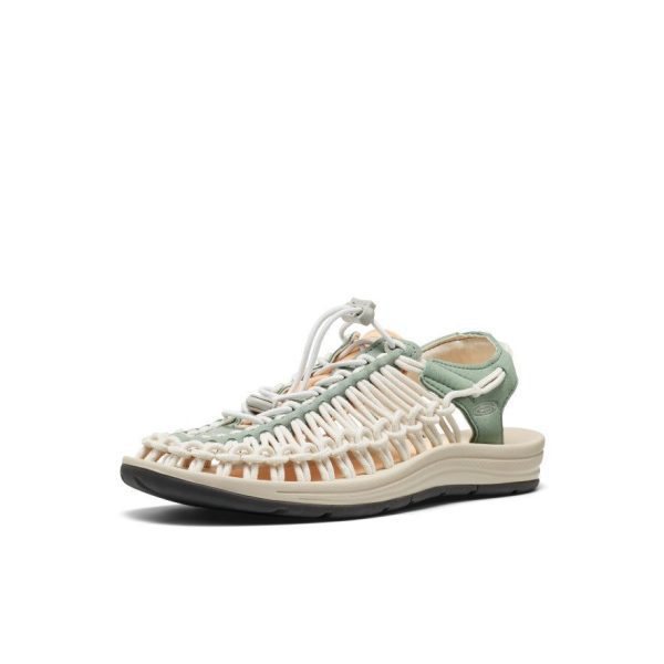 Women's UNEEK Sneaker  |  Lily Pad/Peach Fuzz