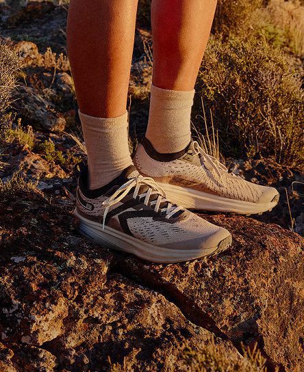 Men's Seek Trail Running Shoe | Safari/Black