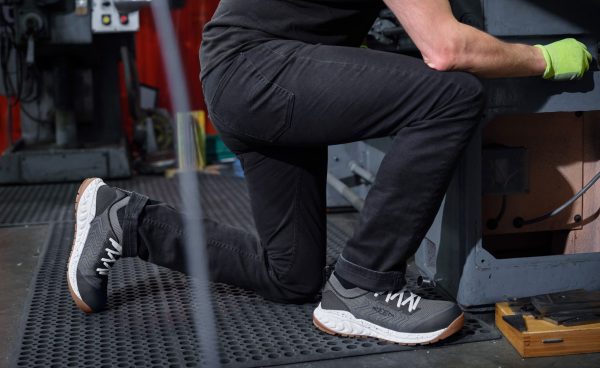 Men's Arvada Shift Work Sneaker (Carbon Toe) | Steel Grey/Gum