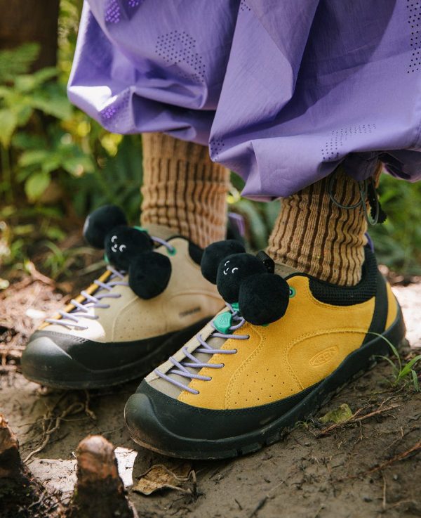 Women's Jasper Rocks TYAKASHA Sneaker  |  Tyakasha