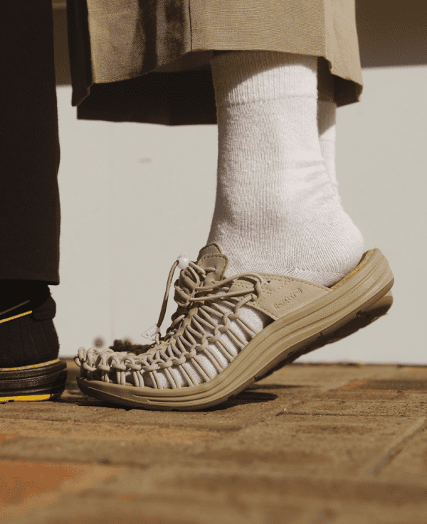All Gender UNEEK II Convertible | Black/Black