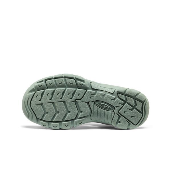 Women's Newport H2  |  Monochrome/Lily Pad